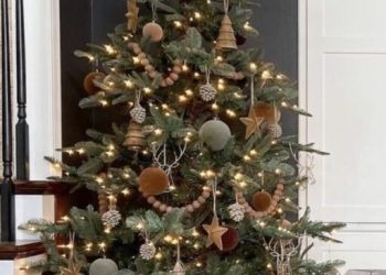 velvet christmas tree 2