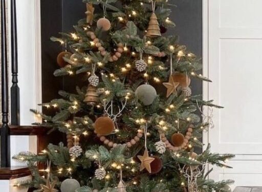 velvet christmas tree 2